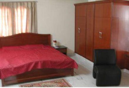 Alpine Glow Residencia - Crest Hotel Hyderabad Habitación foto