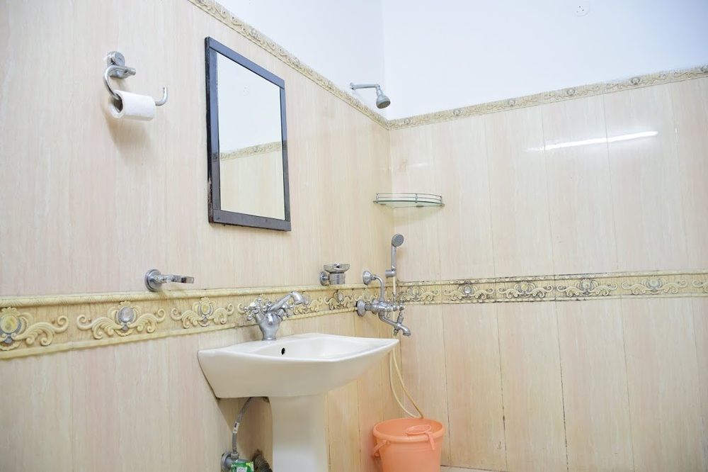 Alpine Glow Residencia - Crest Hotel Hyderabad Exterior foto